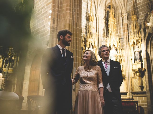 La boda de Xabi y Sofia en Beraiz, Navarra 16