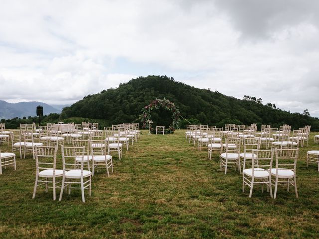 La boda de Raquel y Daniel en Torazo, Asturias 2