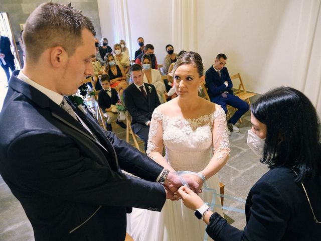 La boda de Juancar y Juancar en Pruvia (Llanera), Asturias 47