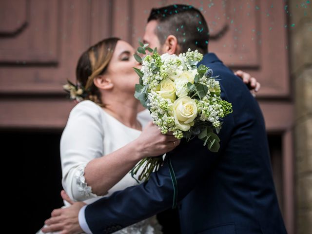 La boda de Carlos y Lorena en Santiago De Compostela, A Coruña 41