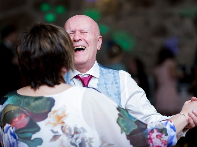 La boda de Carlos y Lorena en Santiago De Compostela, A Coruña 105