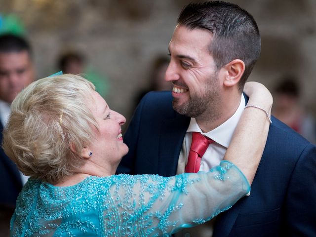 La boda de Carlos y Lorena en Santiago De Compostela, A Coruña 112