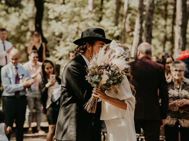 La boda de Pol y Carlota en Muntanyola, Barcelona 35