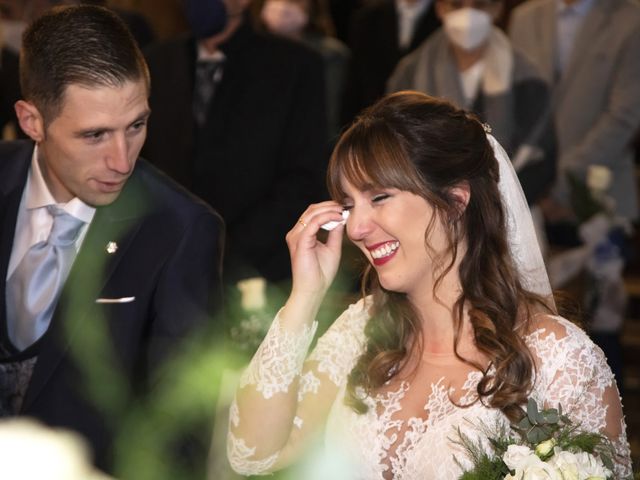 La boda de Héctor y Tamara en Pola De Lena, Asturias 17