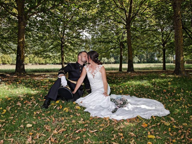 La boda de Rodrigo y María en Saldaña De Burgos, Burgos 14