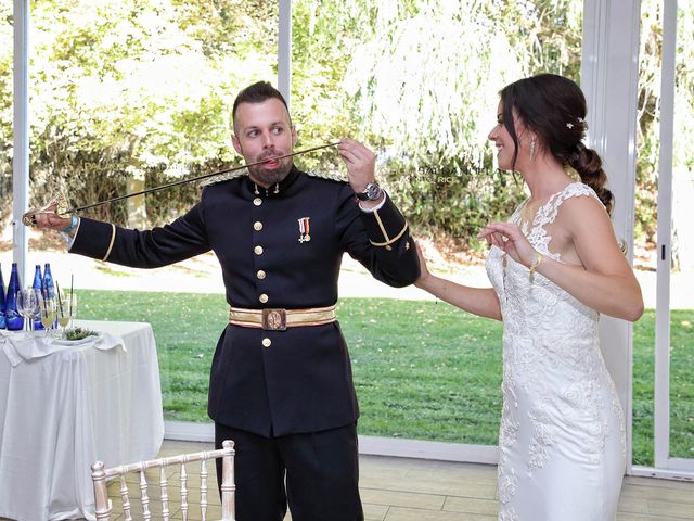 La boda de Rodrigo y María en Saldaña De Burgos, Burgos 18