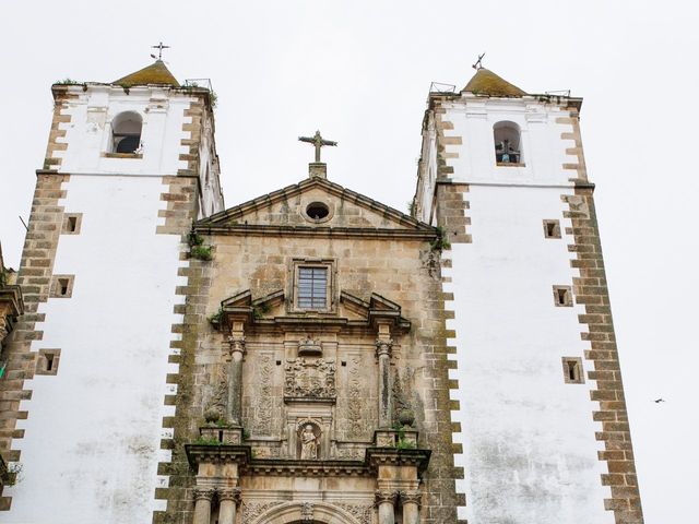 La boda de Ana y Álavaro en Cáceres, Cáceres 42