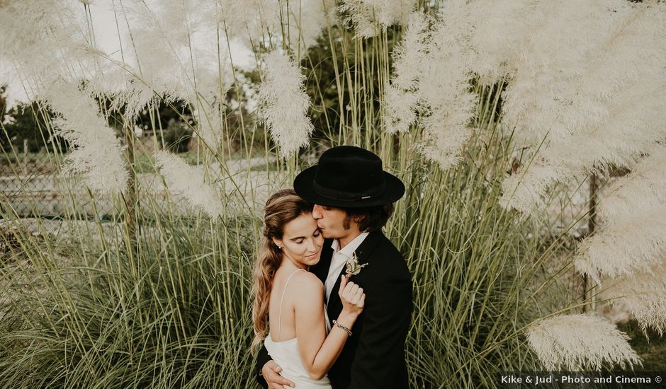 La boda de Pol y Carlota en Muntanyola, Barcelona