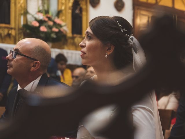 La boda de Juan y Sara en La Nava De Santiago, Badajoz 19