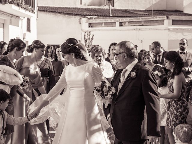 La boda de Juan y Sara en La Nava De Santiago, Badajoz 20