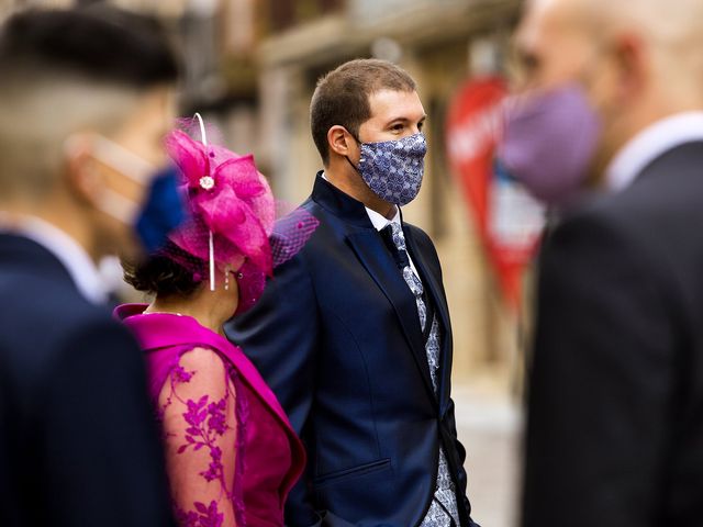 La boda de Bea y Rubén en Larraga, Navarra 17