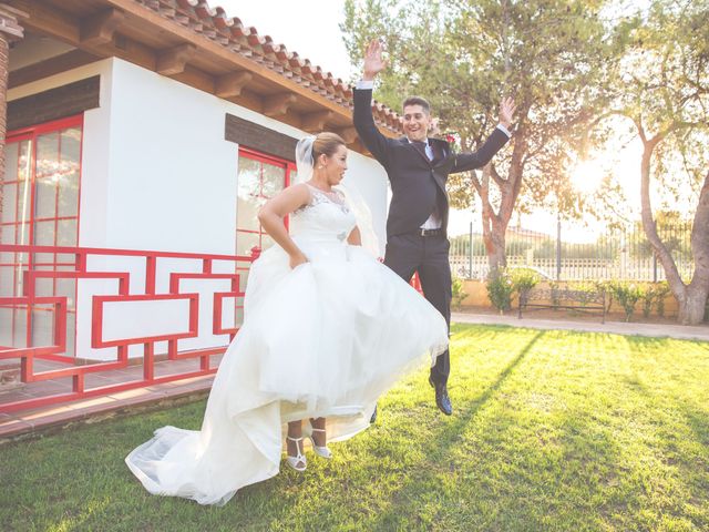 La boda de Felix y Vanessa en Alhaurin De La Torre, Málaga 42