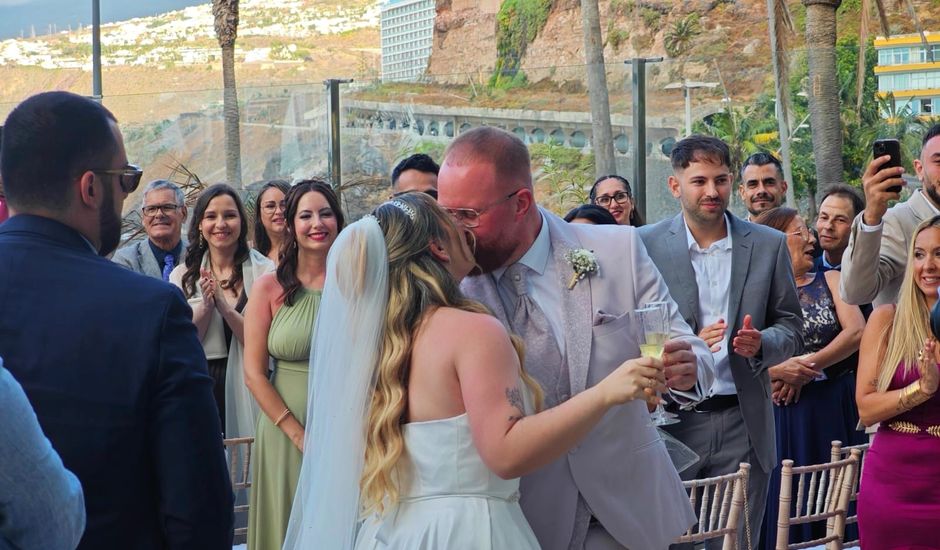 La boda de Jose y Melissa en Puerto De La Cruz, Santa Cruz de Tenerife