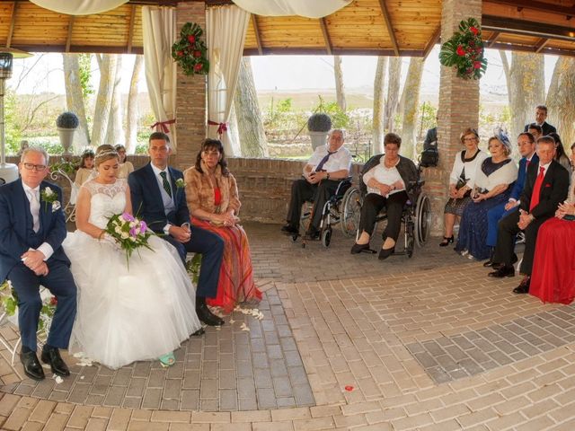 La boda de Rubén y Maruxa en Alalpardo, Madrid 23