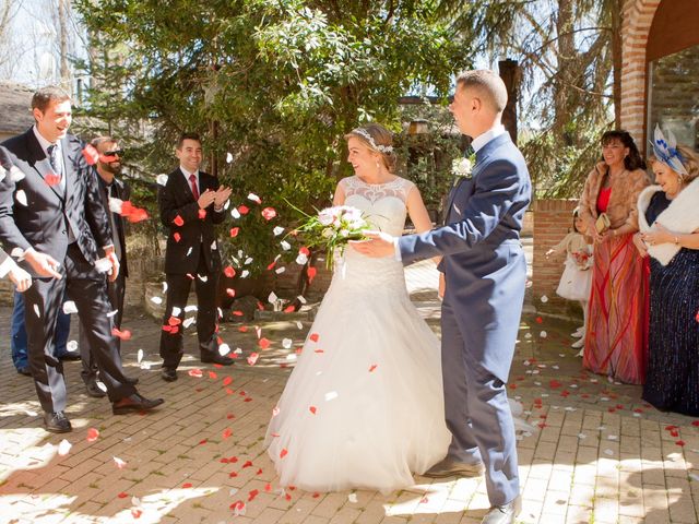 La boda de Rubén y Maruxa en Alalpardo, Madrid 26