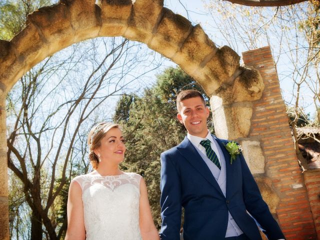 La boda de Rubén y Maruxa en Alalpardo, Madrid 33