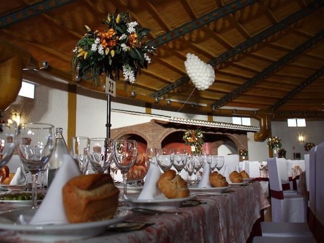 La boda de Natalia y Eduardo en Alora, Málaga 32