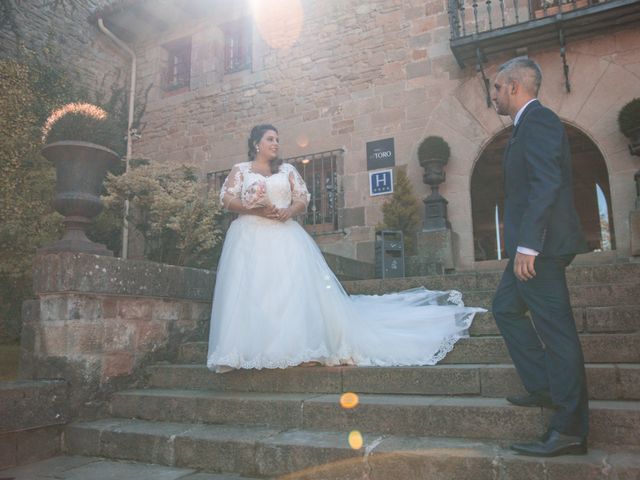 La boda de Aris y Ainhoa en Berrioplano, Navarra 17