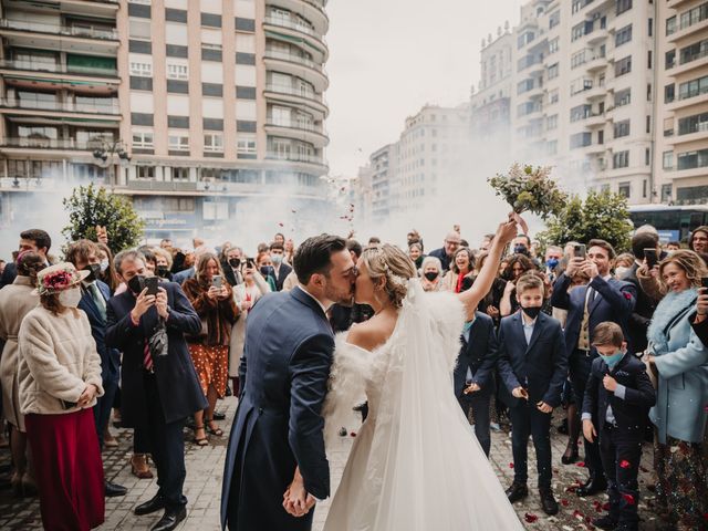 La boda de Carlos y Rebeca en Riba-roja De Túria, Valencia 32