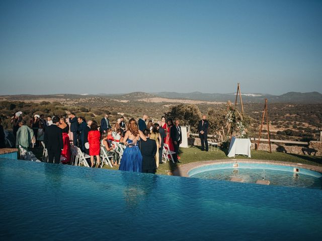 La boda de Rubén y Alba en Higuera La Real, Badajoz 42