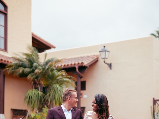 La boda de Peter y Karen en Santa Cruz De Tenerife, Santa Cruz de Tenerife 50