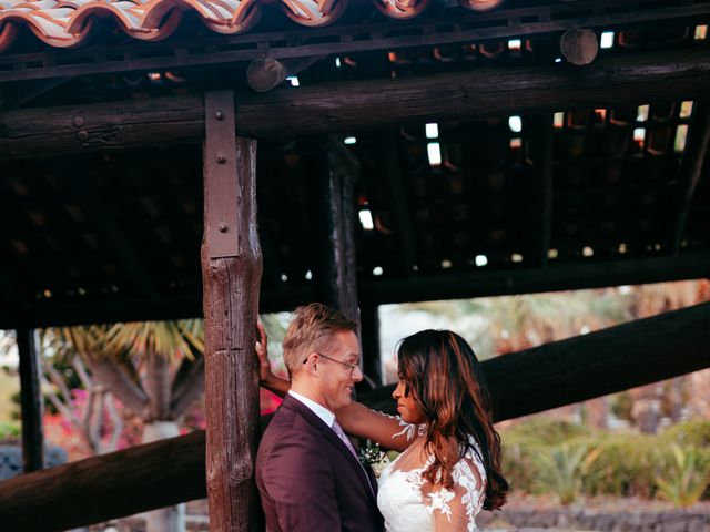 La boda de Peter y Karen en Santa Cruz De Tenerife, Santa Cruz de Tenerife 57