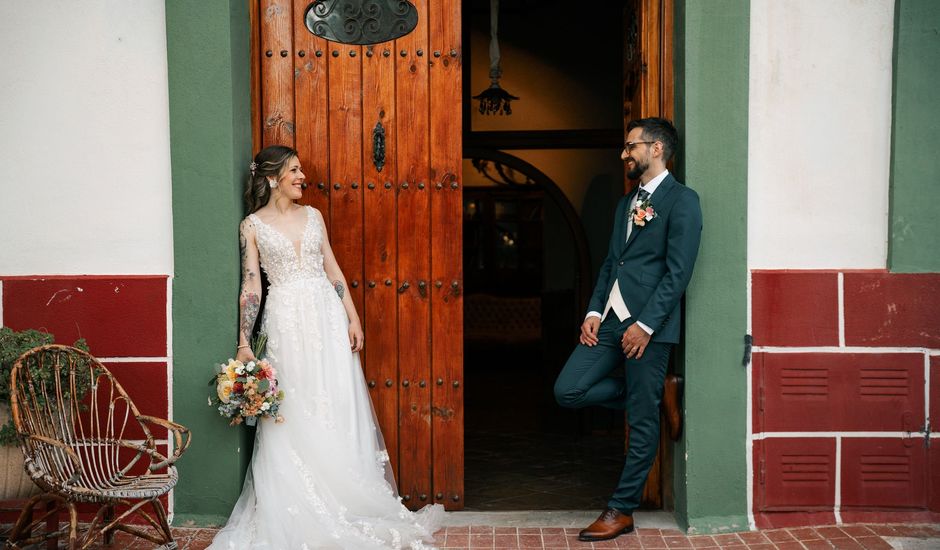 La boda de Rómulo y Isis en El Poblet, Alicante