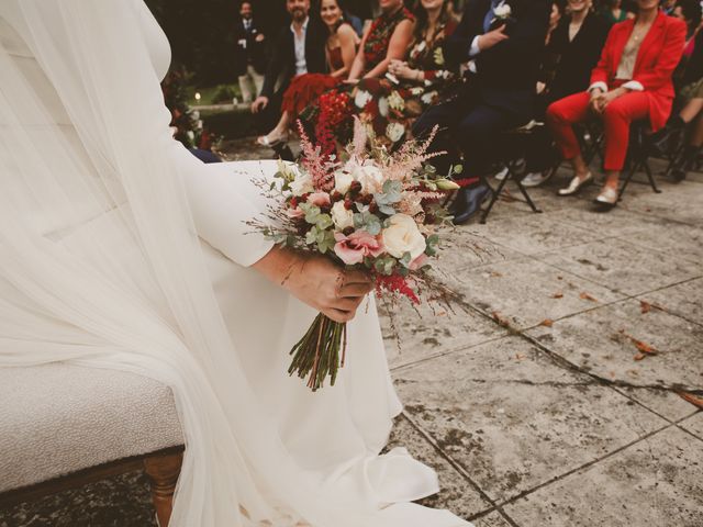 La boda de Rubén y Beatriz en Gijón, Asturias 48