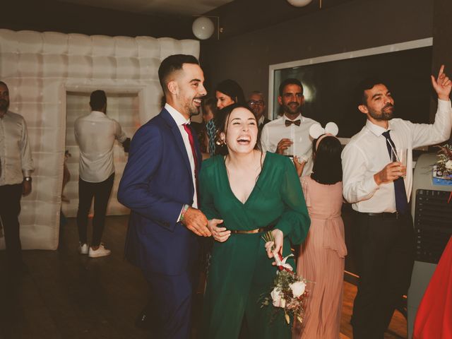 La boda de Rubén y Beatriz en Gijón, Asturias 96