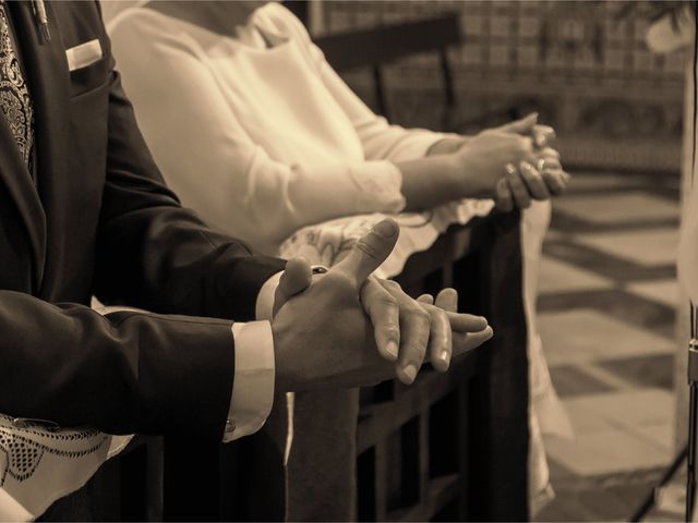 La boda de Mª del Mar y Pedro en Salteras, Sevilla 24