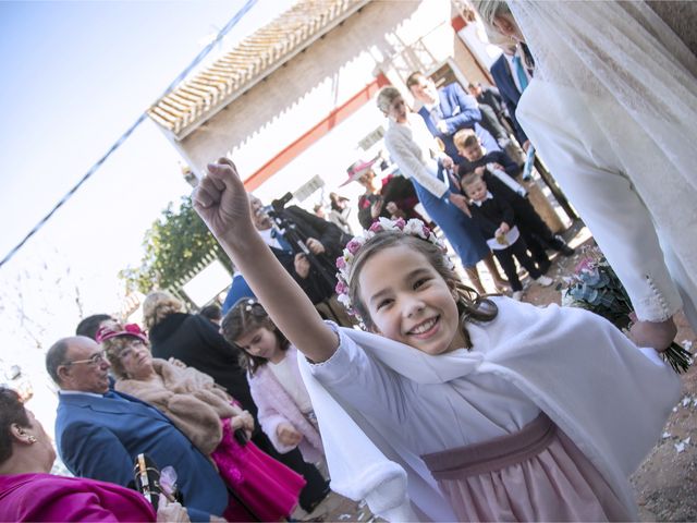 La boda de Mª del Mar y Pedro en Salteras, Sevilla 27