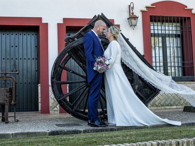 La boda de Mª del Mar y Pedro en Salteras, Sevilla 31