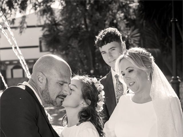 La boda de Mª del Mar y Pedro en Salteras, Sevilla 39