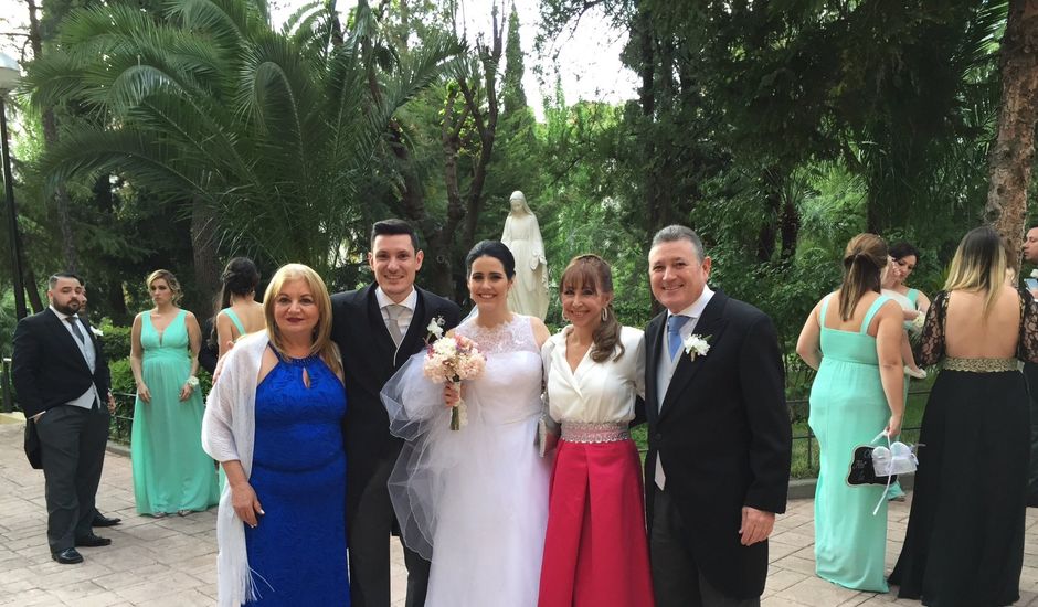 La boda de Giancarlos y Mariana en Madrid, Madrid