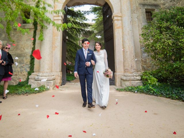 La boda de Carlos y Paula en Lupiana, Guadalajara 27