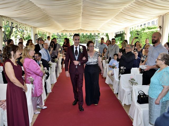 La boda de Lluisa y David en Santpedor, Barcelona 19