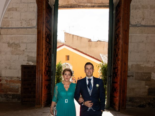 La boda de Sandra y Sergio en Valbuena De Duero, Valladolid 12