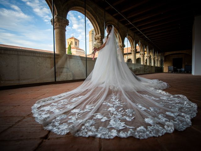 La boda de Sandra y Sergio en Valbuena De Duero, Valladolid 28