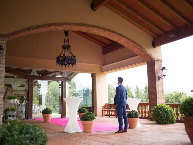 La boda de Xavi y Laura en Vilanova Del Valles, Barcelona 3
