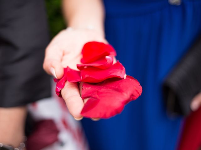La boda de Xavi y Laura en Vilanova Del Valles, Barcelona 10