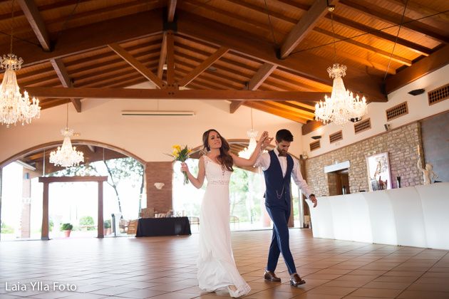 La boda de Xavi y Laura en Vilanova Del Valles, Barcelona 16