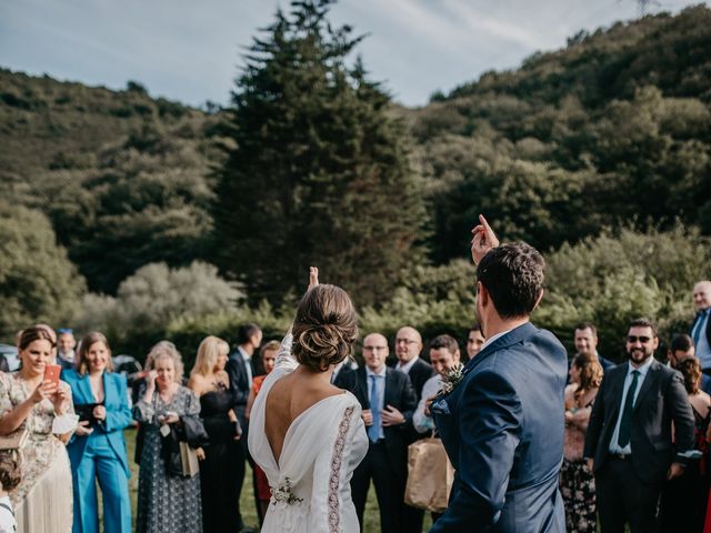 La boda de Héctor y Noelia en Colloto (Oviedo), Asturias 17