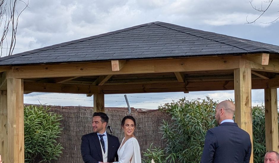 La boda de Javier  y Isabel en Huelva, Huelva