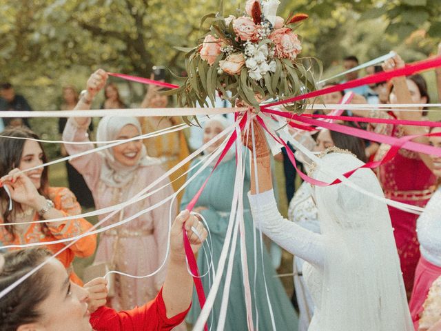 La boda de Hakim y Karima en Girona, Girona 64