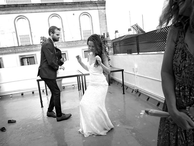La boda de Alejandra y Alex en Sevilla, Sevilla 46