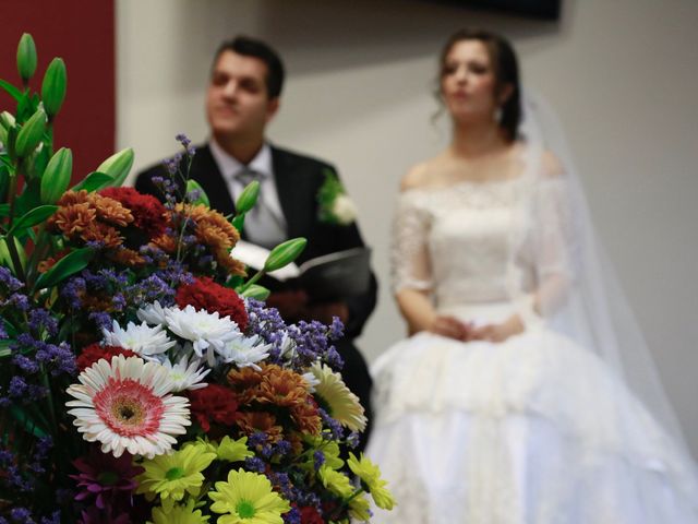 La boda de Josué y Miriam en Los Palacios Y Villafranca, Sevilla 16