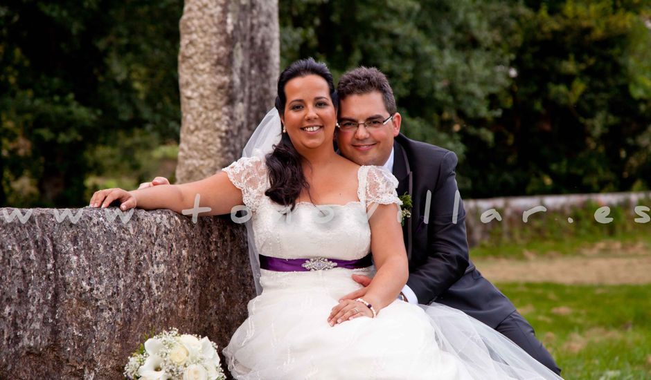 La boda de Javi y Vero en Noia, A Coruña