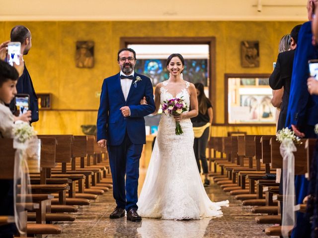 La boda de Jon y Mariana en Pozuelo De Alarcón, Madrid 7