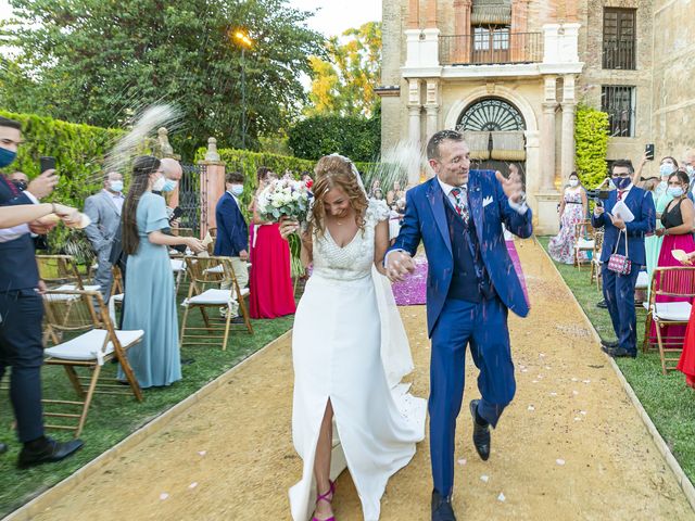 La boda de Silvia y Victor en Fuentes De Andalucia, Sevilla 26