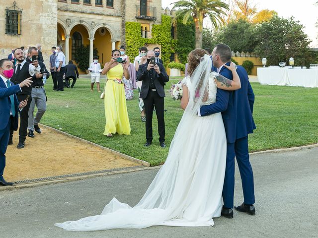 La boda de Silvia y Victor en Fuentes De Andalucia, Sevilla 29